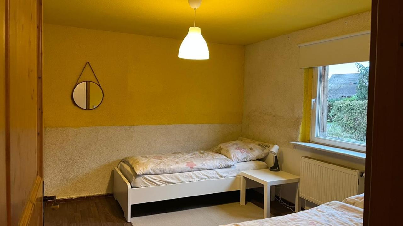 Apartament Monteure, Ganzes Haus, Schwarzheide, Haus 1 Zewnętrze zdjęcie