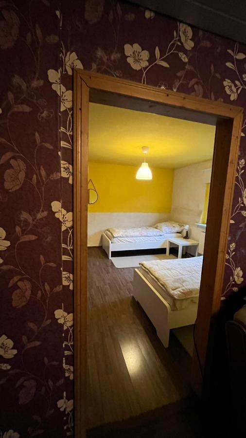 Apartament Monteure, Ganzes Haus, Schwarzheide, Haus 1 Zewnętrze zdjęcie
