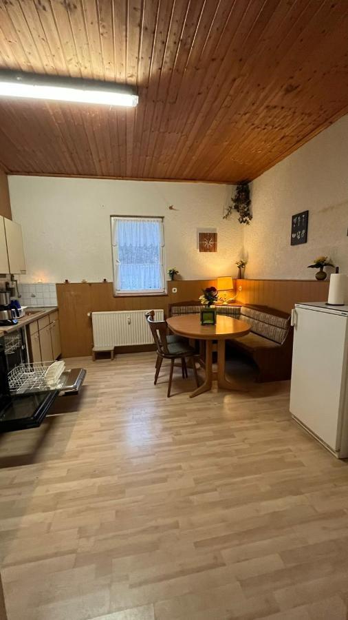 Apartament Monteure, Ganzes Haus, Schwarzheide, Haus 1 Zewnętrze zdjęcie