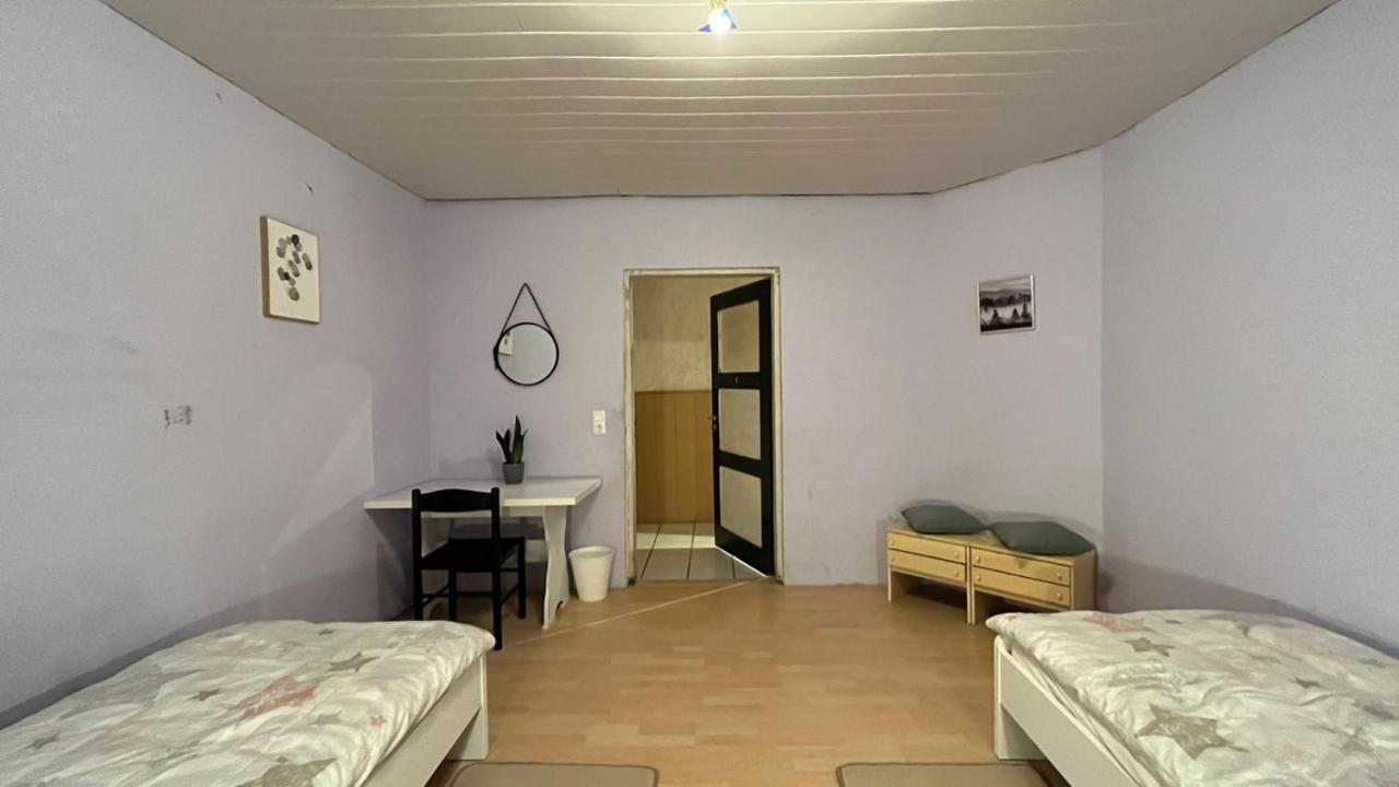Apartament Monteure, Ganzes Haus, Schwarzheide, Haus 1 Zewnętrze zdjęcie