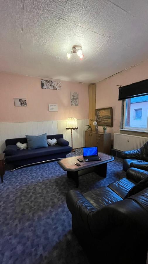 Apartament Monteure, Ganzes Haus, Schwarzheide, Haus 1 Zewnętrze zdjęcie