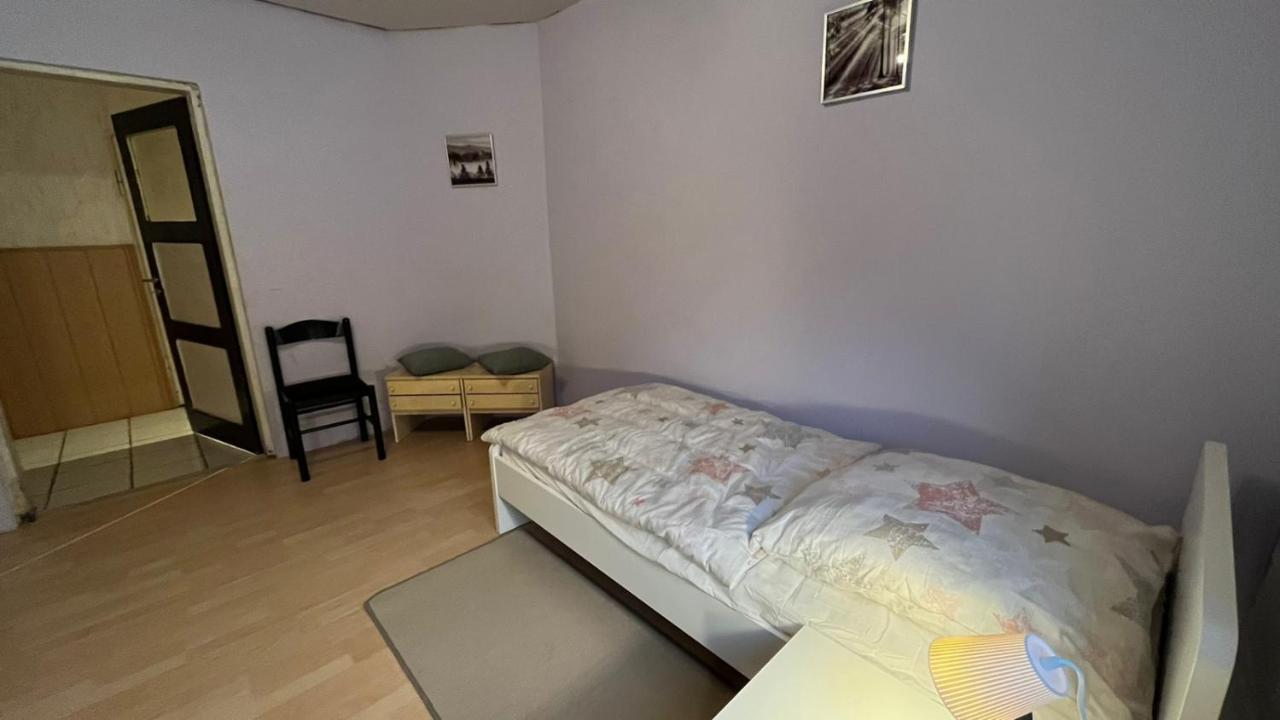 Apartament Monteure, Ganzes Haus, Schwarzheide, Haus 1 Zewnętrze zdjęcie