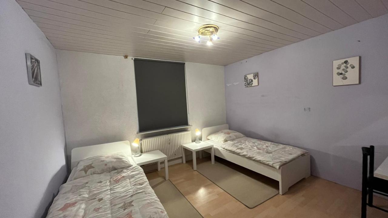 Apartament Monteure, Ganzes Haus, Schwarzheide, Haus 1 Zewnętrze zdjęcie