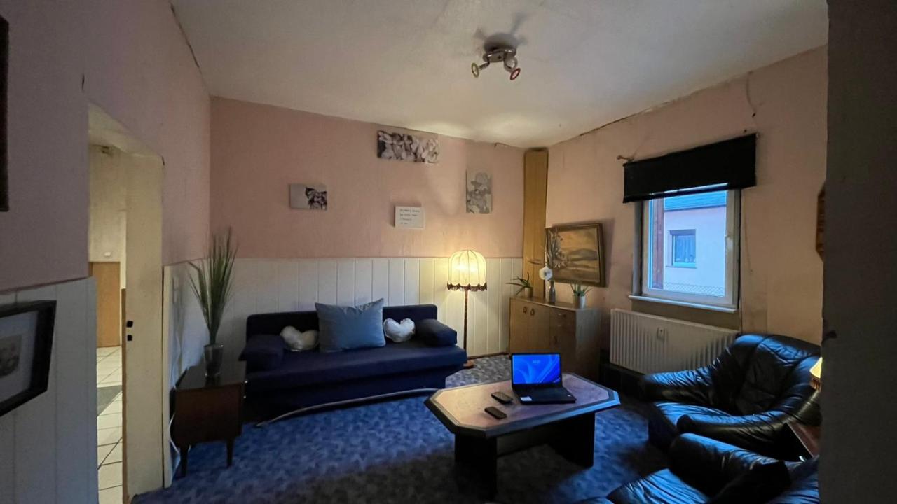 Apartament Monteure, Ganzes Haus, Schwarzheide, Haus 1 Zewnętrze zdjęcie