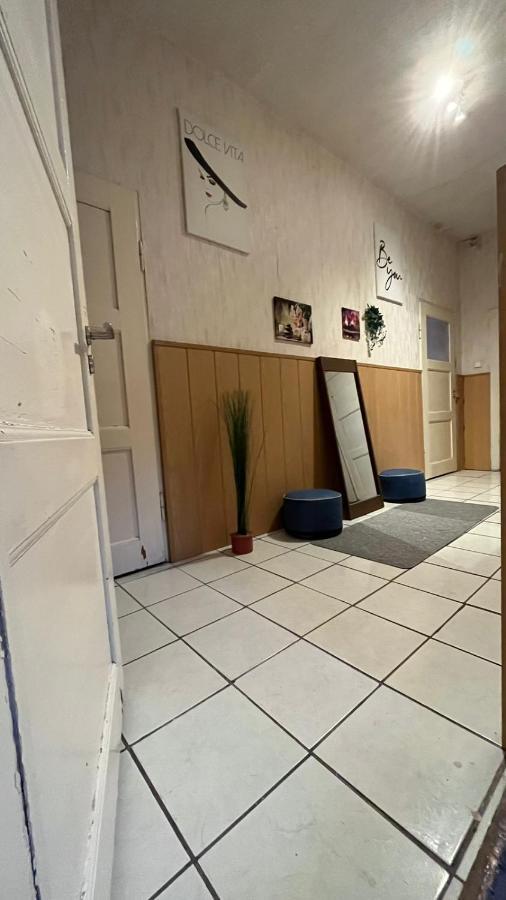 Apartament Monteure, Ganzes Haus, Schwarzheide, Haus 1 Zewnętrze zdjęcie
