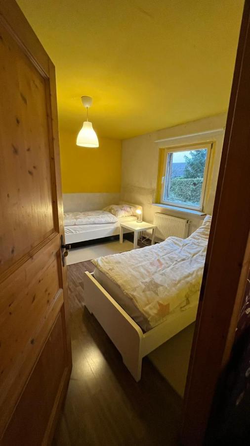 Apartament Monteure, Ganzes Haus, Schwarzheide, Haus 1 Zewnętrze zdjęcie