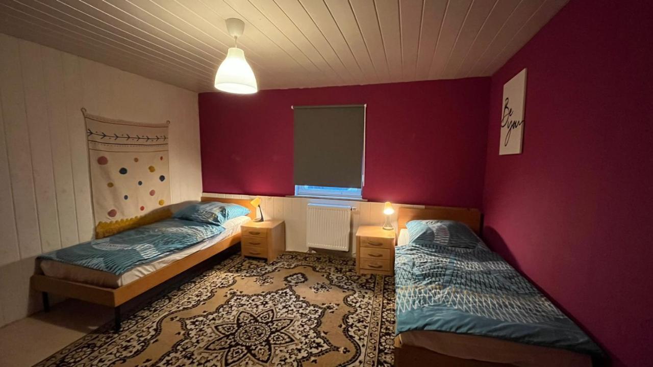 Apartament Monteure, Ganzes Haus, Schwarzheide, Haus 1 Zewnętrze zdjęcie