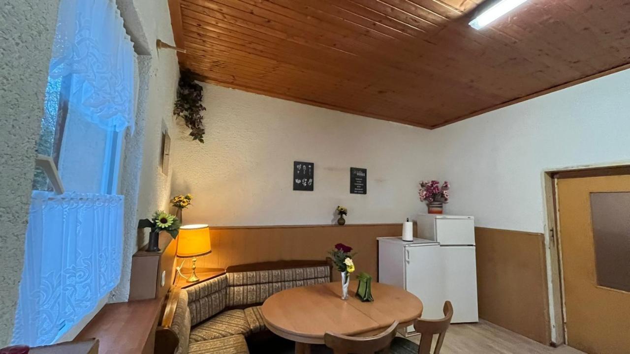Apartament Monteure, Ganzes Haus, Schwarzheide, Haus 1 Zewnętrze zdjęcie